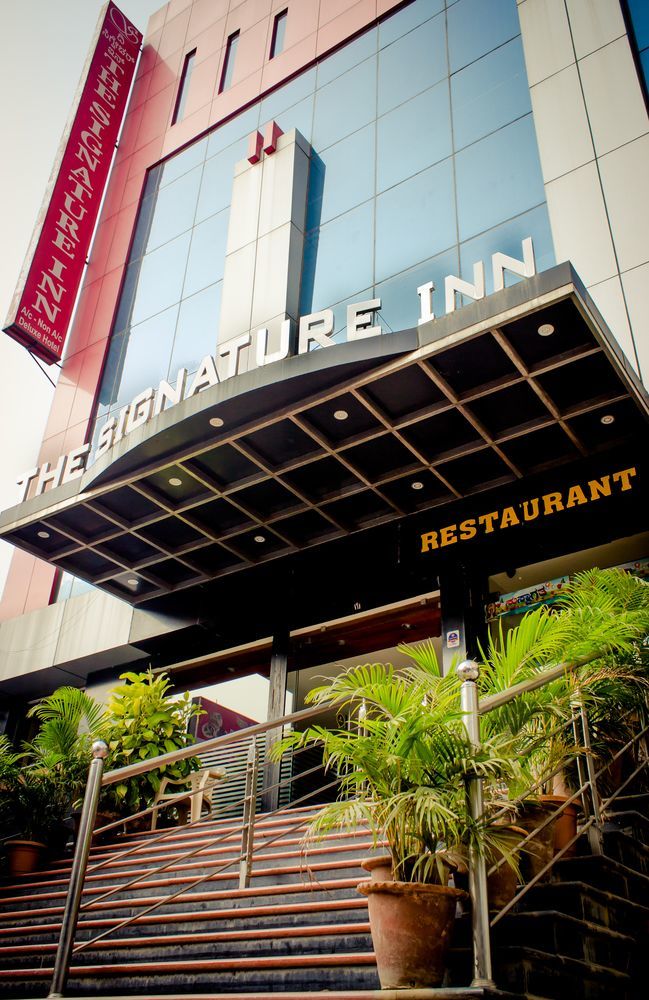 The Signature Inn Bangalore Extérieur photo